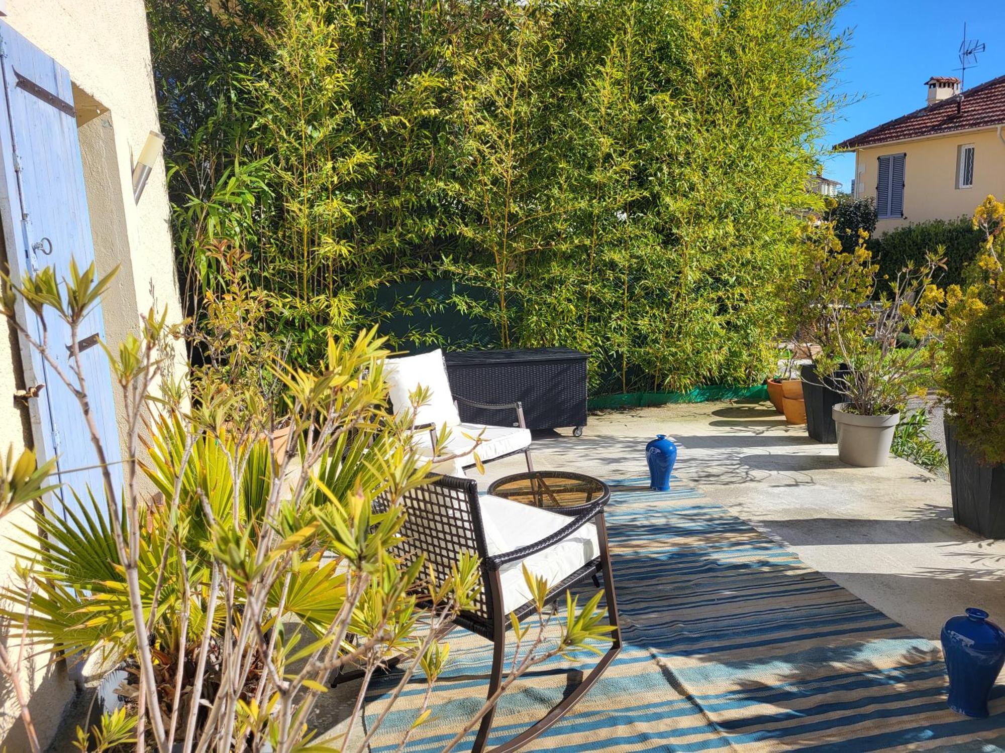 Studio Independant Avec Terrasse A Juan Les Pins Антиб Экстерьер фото