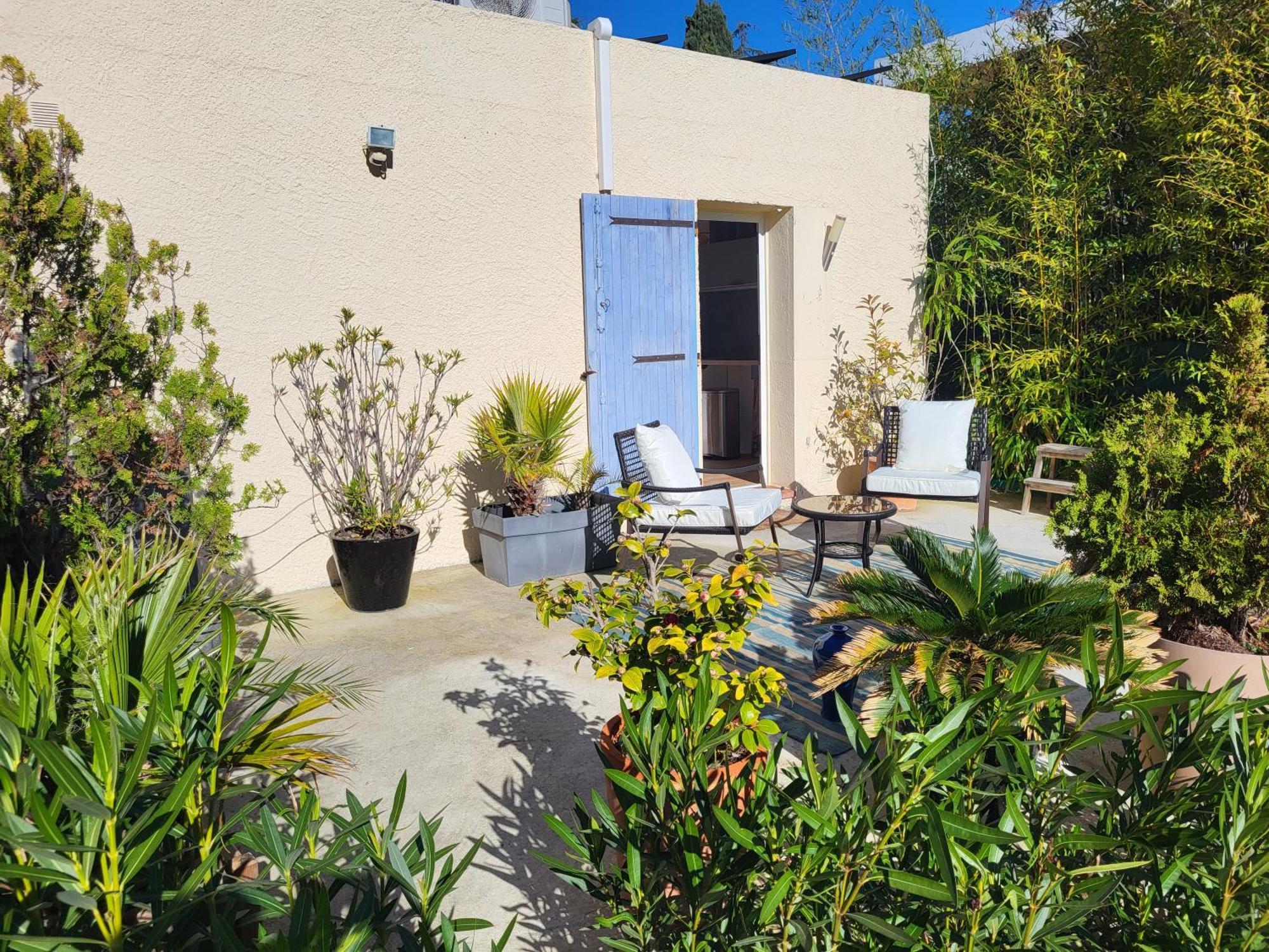 Studio Independant Avec Terrasse A Juan Les Pins Антиб Экстерьер фото